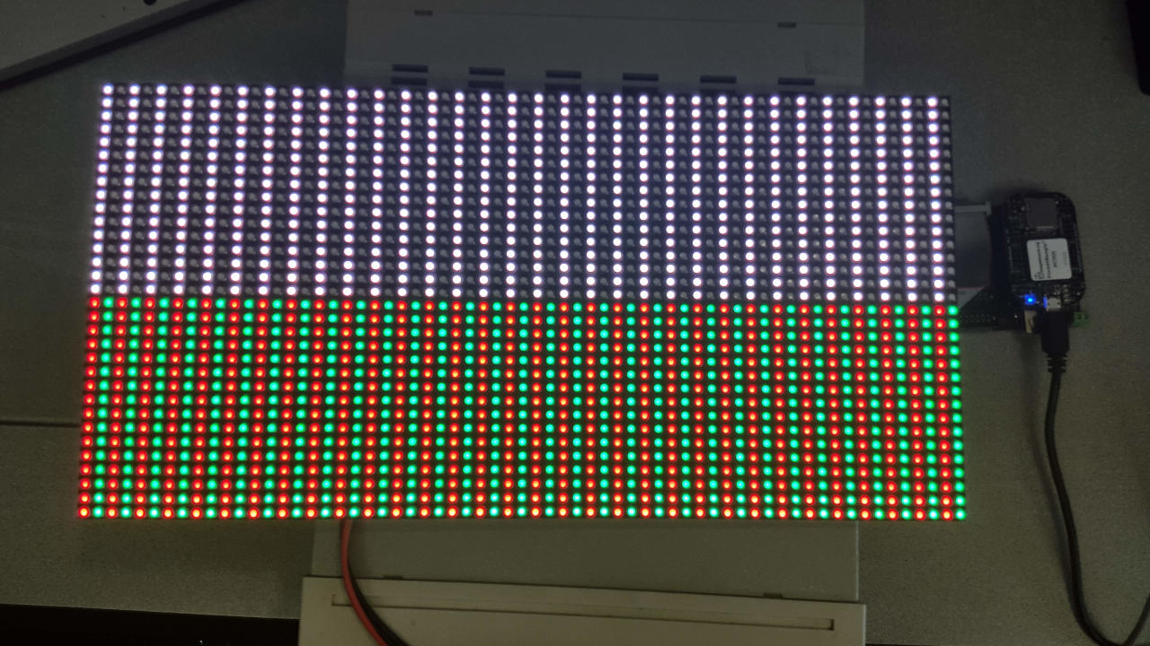 Display running rgb1.pru0.c on PRU 0